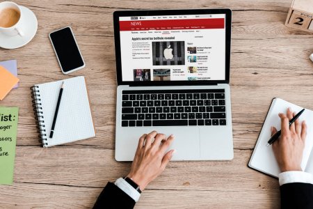 Аэропорт Пскова приостановил работу