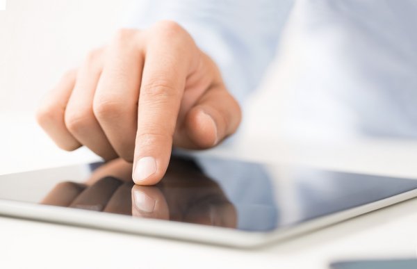 Сердце не выдержит такой нагрузки: никотиновая кислота, снижающая холестерин, вызывает осложнения